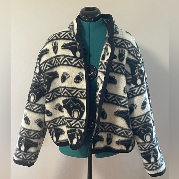 JOYCE ONARHEIM BOE Legacy Collection “Bear” Wool Tribal Pattern Blanket Jacket! - Picture 7 of 12